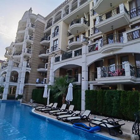 Harmony Suitеs Apartment ซันนีบีช ภายนอก รูปภาพ