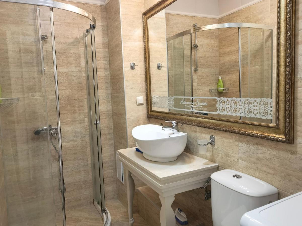 Harmony Suitеs Apartment ซันนีบีช ภายนอก รูปภาพ