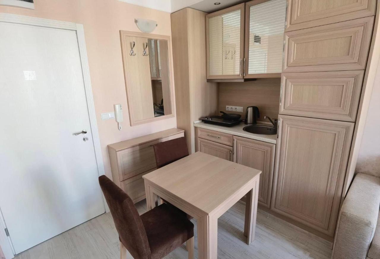 Harmony Suitеs Apartment ซันนีบีช ภายนอก รูปภาพ