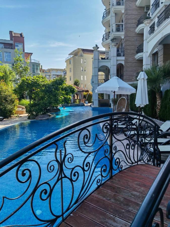 Harmony Suitеs Apartment ซันนีบีช ภายนอก รูปภาพ